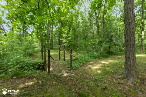 11206 E Atherton, Davison, MI 48423 photo 45