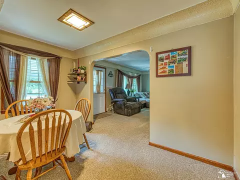 Dining - 13002 Ostrander, Maybee, MI 48159 photo 2 of 4