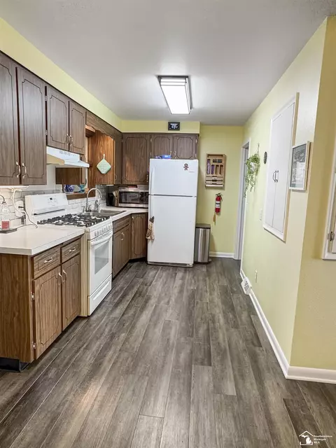 Kitchen - 1534 Doty, Monroe, MI 48162 photo 2 of 2