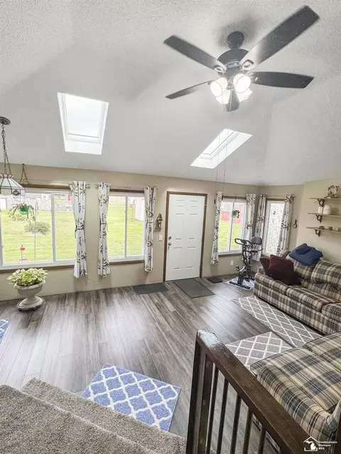 Other - 1534 Doty, Monroe, MI 48162 photo 2 of 8