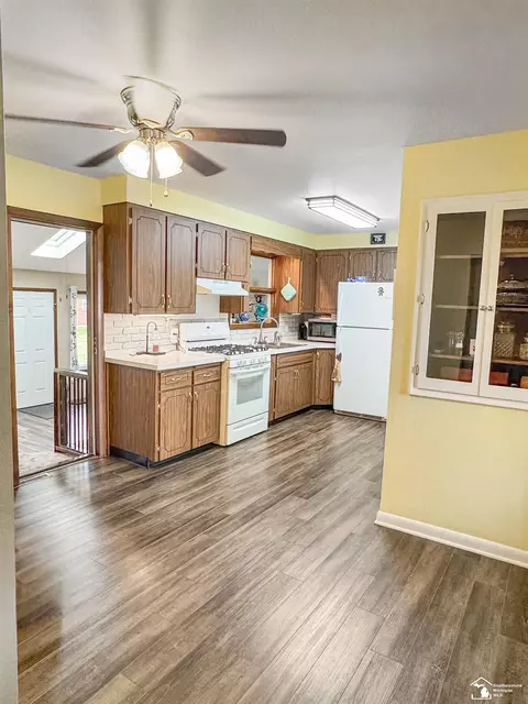 Kitchen - 1534 Doty, Monroe, MI 48162 photo 1 of 2