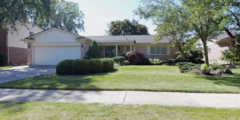 1156 Trevino, Troy, MI 48085