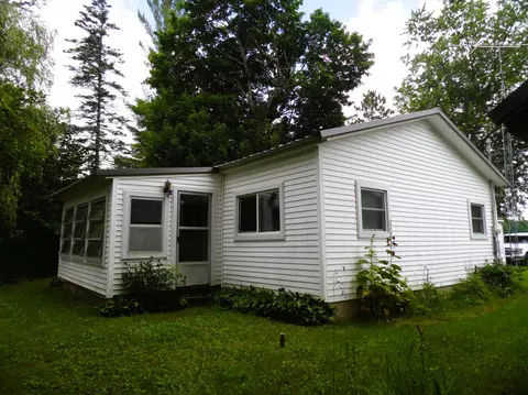3720 N Hoover, Gladwin, MI 48624