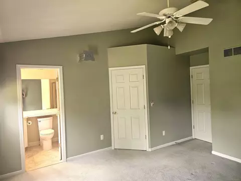 Bedroom - 51810 Walnut, Macomb, MI 48042 photo 6 of 7