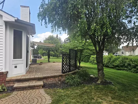 Exterior - 51810 Walnut, Macomb, MI 48042 photo 5 of 10