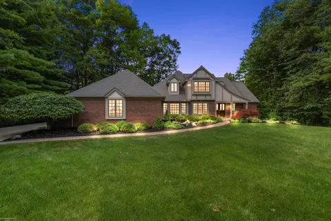 71886 E Pond Crk, Bruce Township, MI 48065
