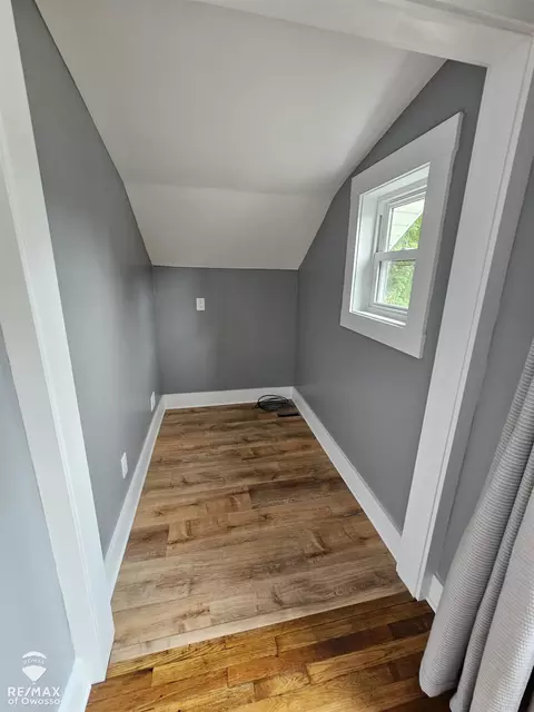 Other - 624 E Comstock, Owosso, MI 48867 photo 1 of 12