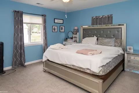 Bedroom - 48373 Jefferson, New Baltimore, MI 48047 photo 1 of 8
