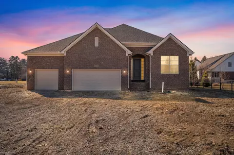 24509 Briar Bay, Macomb, MI 48042