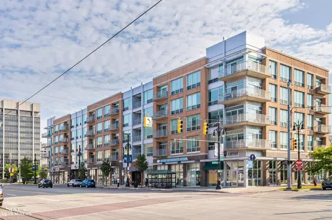 3670 Woodward #409, Detroit, MI 48201