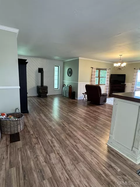 Living - 111 9th, Norway, MI 49870 photo 1 of 2