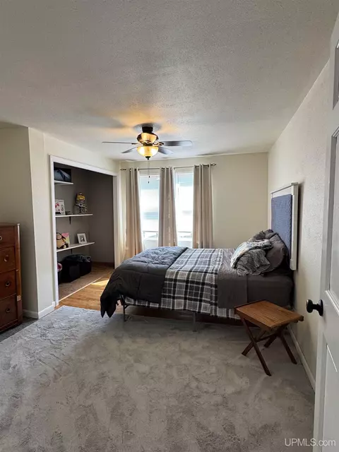 Bedroom - 111 9th, Norway, MI 49870 photo 2 of 2