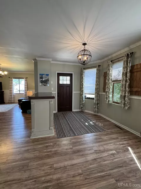 Entry Way - 111 9th, Norway, MI 49870 photo 1 of 3