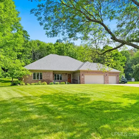 w5974 Springview Drive, Norway, MI 49870