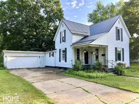 201 Mason, Chesaning, MI 48616