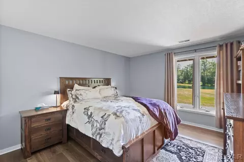 Bedroom - 579 Budlong, Adrian, MI 49221 photo 7 of 8