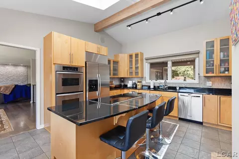 Kitchen - 579 Budlong, Adrian, MI 49221 photo 2 of 10