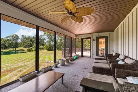 Exterior - 579 Budlong, Adrian, MI 49221 photo 5 of 8