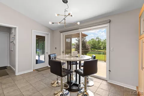 Dining - 579 Budlong, Adrian, MI 49221 photo 5 of 6