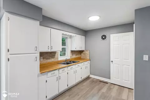 3709 Delaware, Flint, MI 48506 photo 14