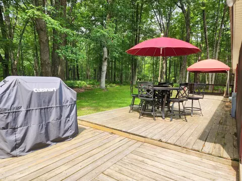 Exterior - 5240 Oak, Harrison, MI 48625 photo 15 of 18