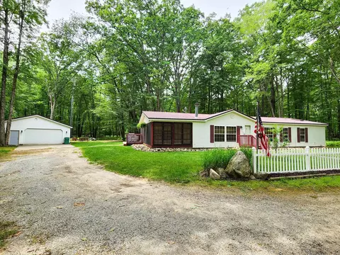 Exterior - 5240 Oak, Harrison, MI 48625 photo 8 of 18