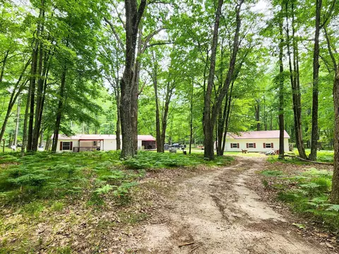 Exterior - 5240 Oak, Harrison, MI 48625 photo 16 of 18