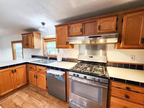 Kitchen - 5240 Oak, Harrison, MI 48625 photo 4 of 6