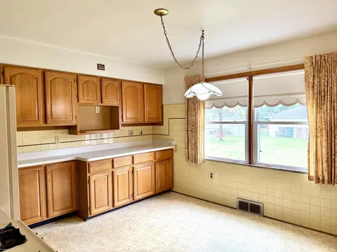 Kitchen - 1122 Drexel, Dearborn, MI 48128 photo 1 of 6