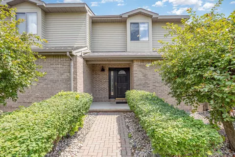 35 Harbour Vw, Linwood, MI 48634