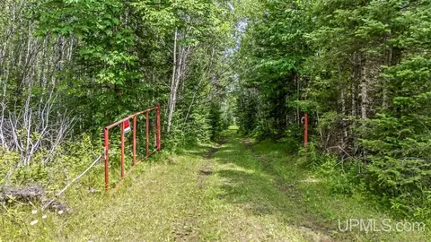7889 County Line, Vulcan, MI 49892 photo 16