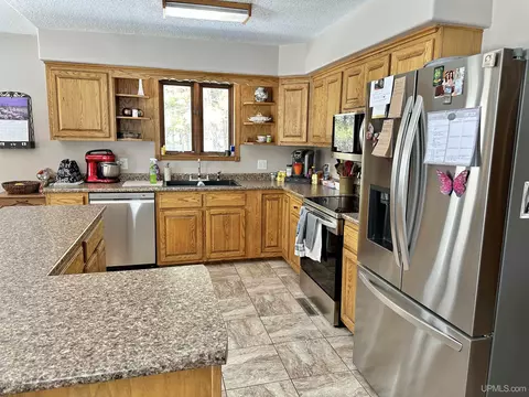 1314 Chaney Lk, Wakefield, MI 49968 photo 2