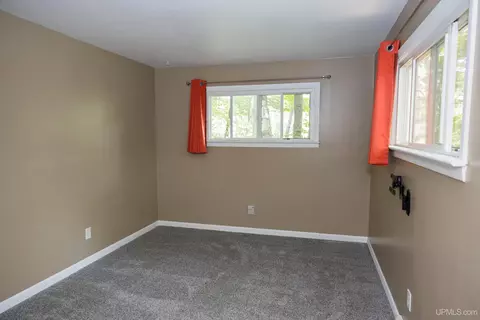 17 Lakeview, Ishpeming, MI 49849 photo 39
