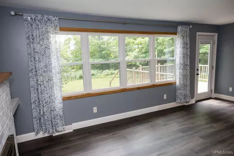 17 Lakeview, Ishpeming, MI 49849 photo 11