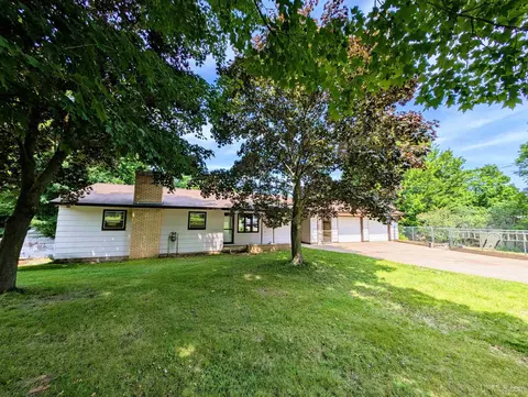 2162 Montgomery, Marquette, MI 49855