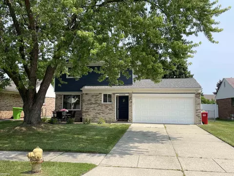 45558 Heatherwoode, Macomb, MI 48044