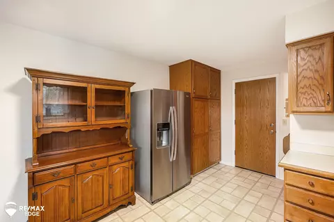 8208 E Potter, Davison, MI 48423 photo 12