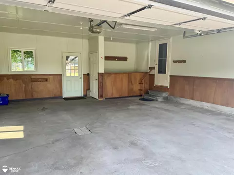 8208 E Potter, Davison, MI 48423 photo 22