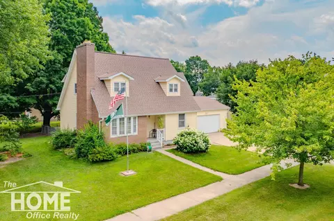 141 W Pearl, Ovid, MI 48866