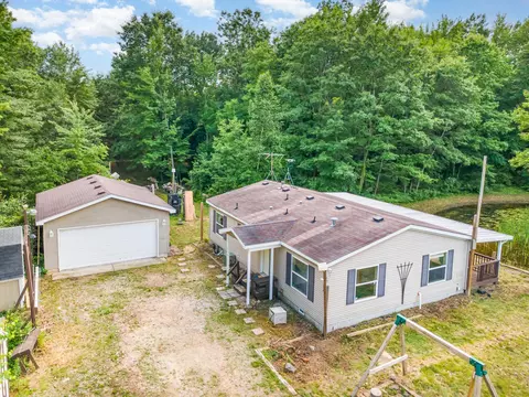 3712 W Fike, Coleman, MI 48618