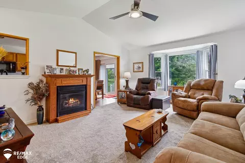 Living - 8462 Bellechasse, Davison, MI 48423 photo 1 of 1