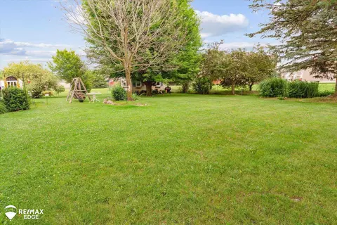 Exterior - 8462 Bellechasse, Davison, MI 48423 photo 5 of 5