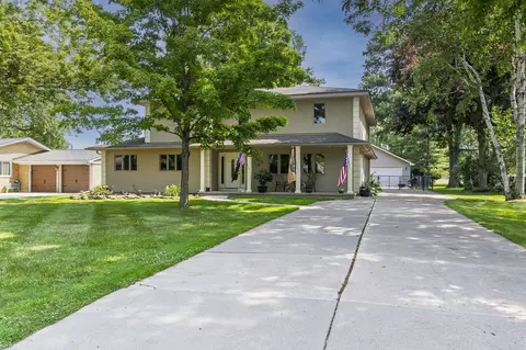 51520 Bedford, New Baltimore, MI 48047