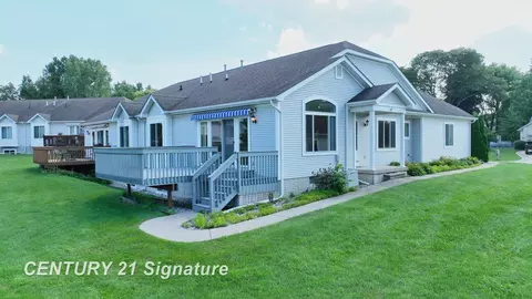 132 Aberdeen, Flushing, MI 48433 photo 2