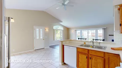 132 Aberdeen, Flushing, MI 48433 photo 12