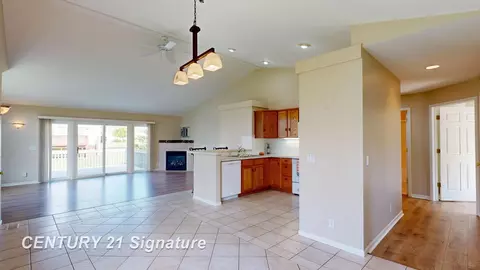 132 Aberdeen, Flushing, MI 48433 photo 7
