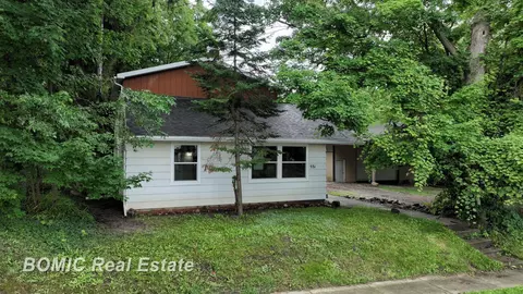 531 W Vienna, Clio, MI 48420