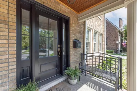 1234 Bedford, Grosse Pointe, MI 48230 photo 2