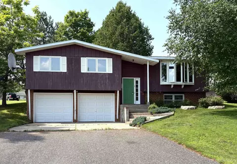 901 Colleen Cir, Quinnesec, MI 49876