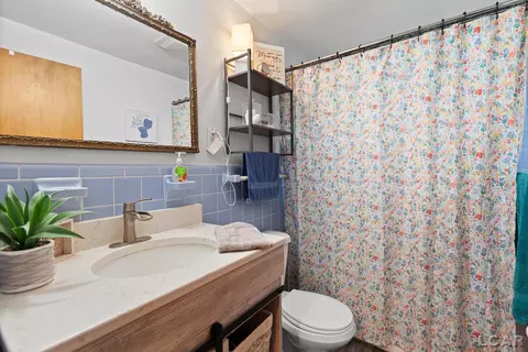Bath - 512 Seneca, Tecumseh, MI 49286 photo 1 of 3